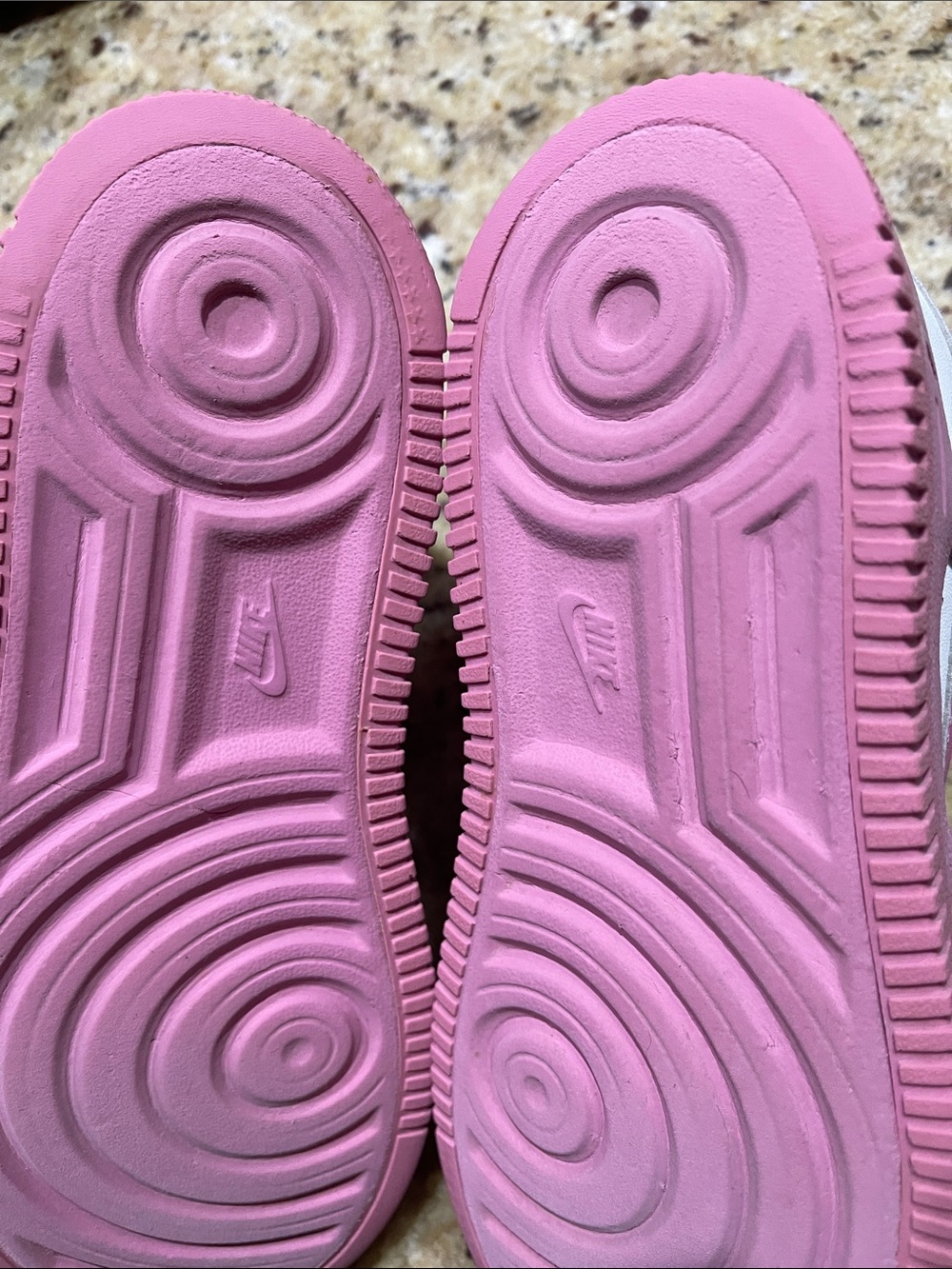 Nike Air Force 1 White and Pink Low-Top Sneakers - Picture 7 of 9